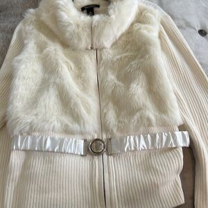 WHBM faux fur front zip on a white/cream sweater jacket Size XL